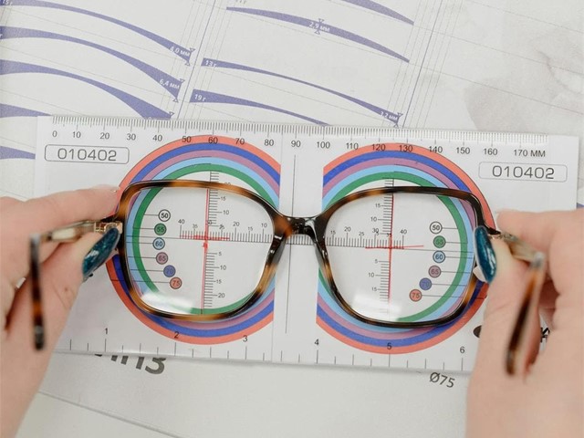 DESCUBRE LAS LENTES PROGRESIVAS